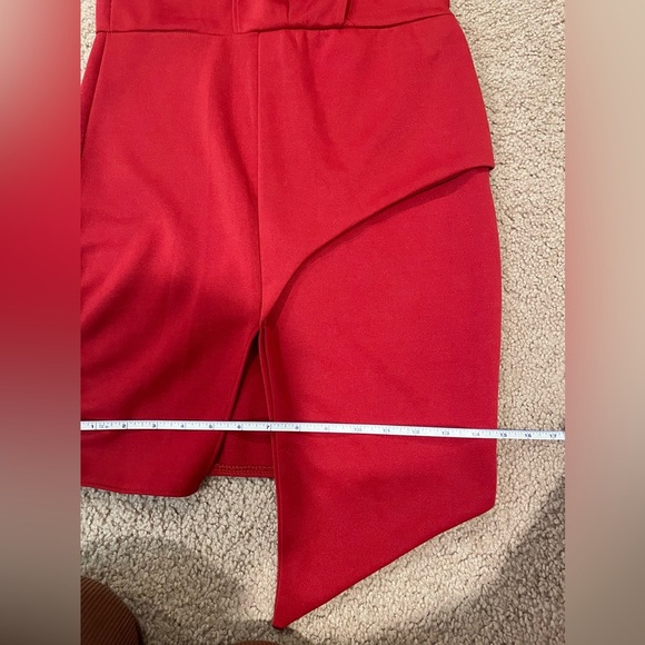 Women's red off-shoulder bodycon mini dress with front slit - Picture 3 of 8